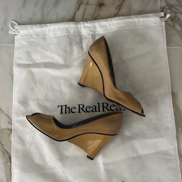 Stuart Weitzman wedges - Picture 3 of 13